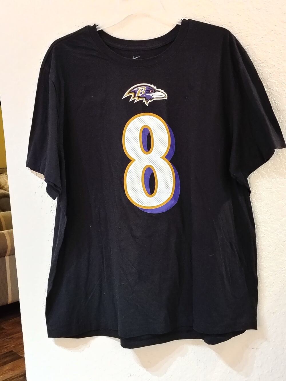 Nike Baltimore Ravens Lamar Jackson #8 Player Name T-Shirt